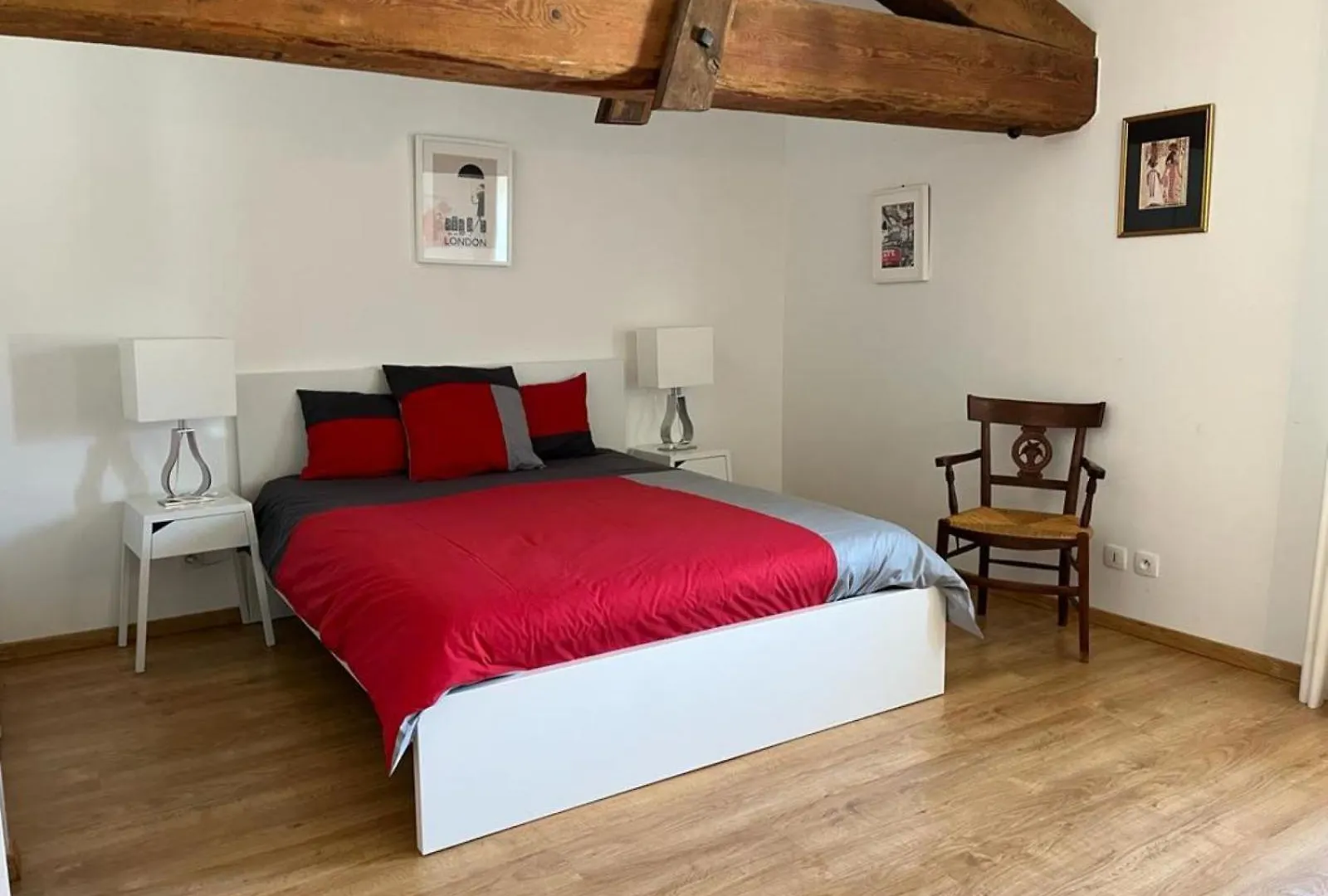 Vila Ferme Binel A Ronsac Aigrefeuille 0*,  Francie
